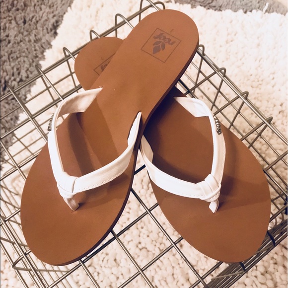 womens white reef flip flops